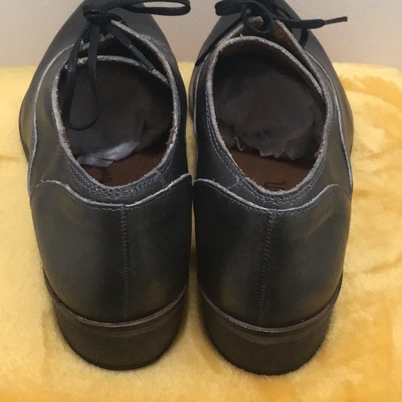 EUC SIXTYSEVEN Distressed Leather Lace Up Gray Oxford Shoes Low Heel - Picture 9 of 16